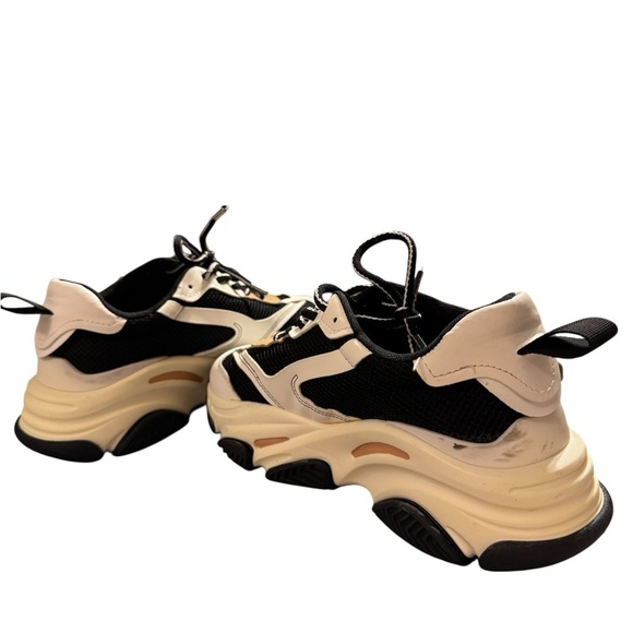 Steve Madden Black and Cream Sneakers - Picture 3 of 5